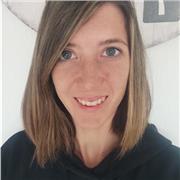 Profesora especializada en trastornos del aprendizaje como la dislexia, la disgrafía, la discalculia, entre otros